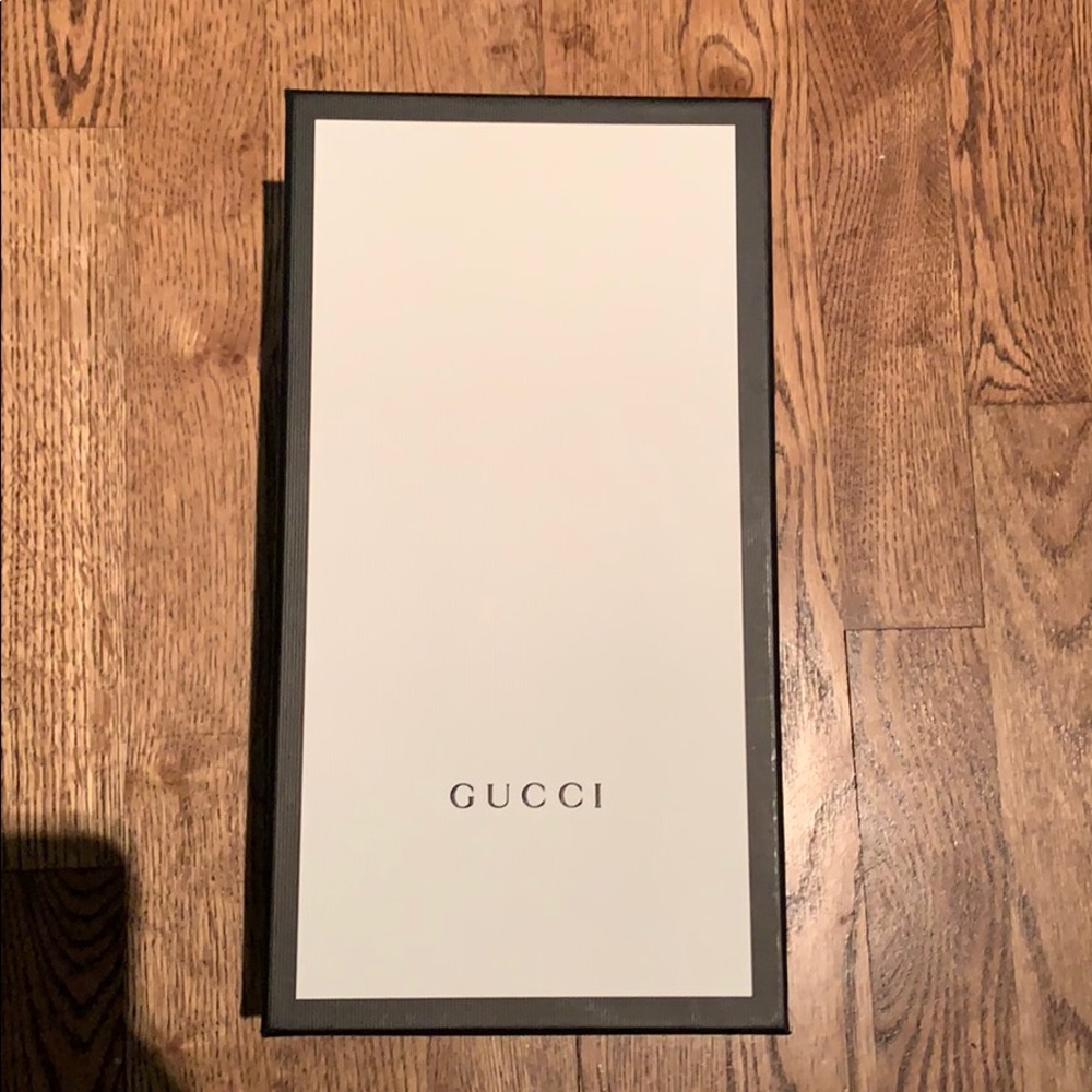 🧡✨ Gucci Shoebox
